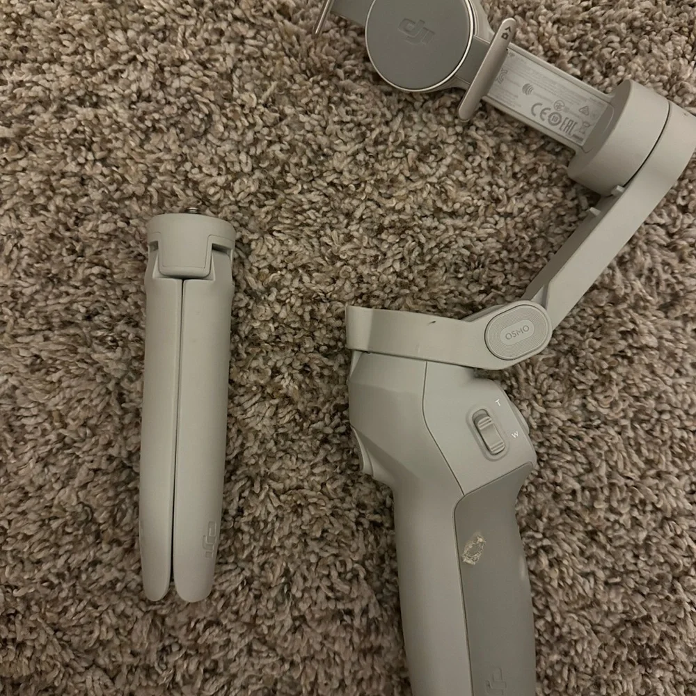 DJI Osmo Mobile 3 Beige Gimbal